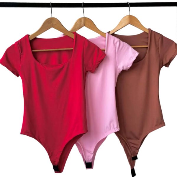 Kit 3 Body Feminino Decote Quadrado Manga Curta Tecido Suplex Moda Verão Tendência